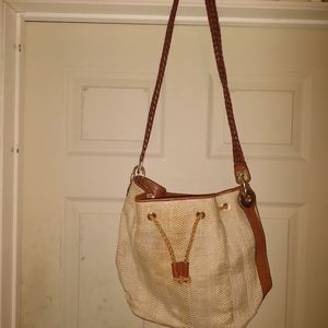 Woman's Dillards Vintage Raffia & Leather Trim Bucket Style Shoulder bag